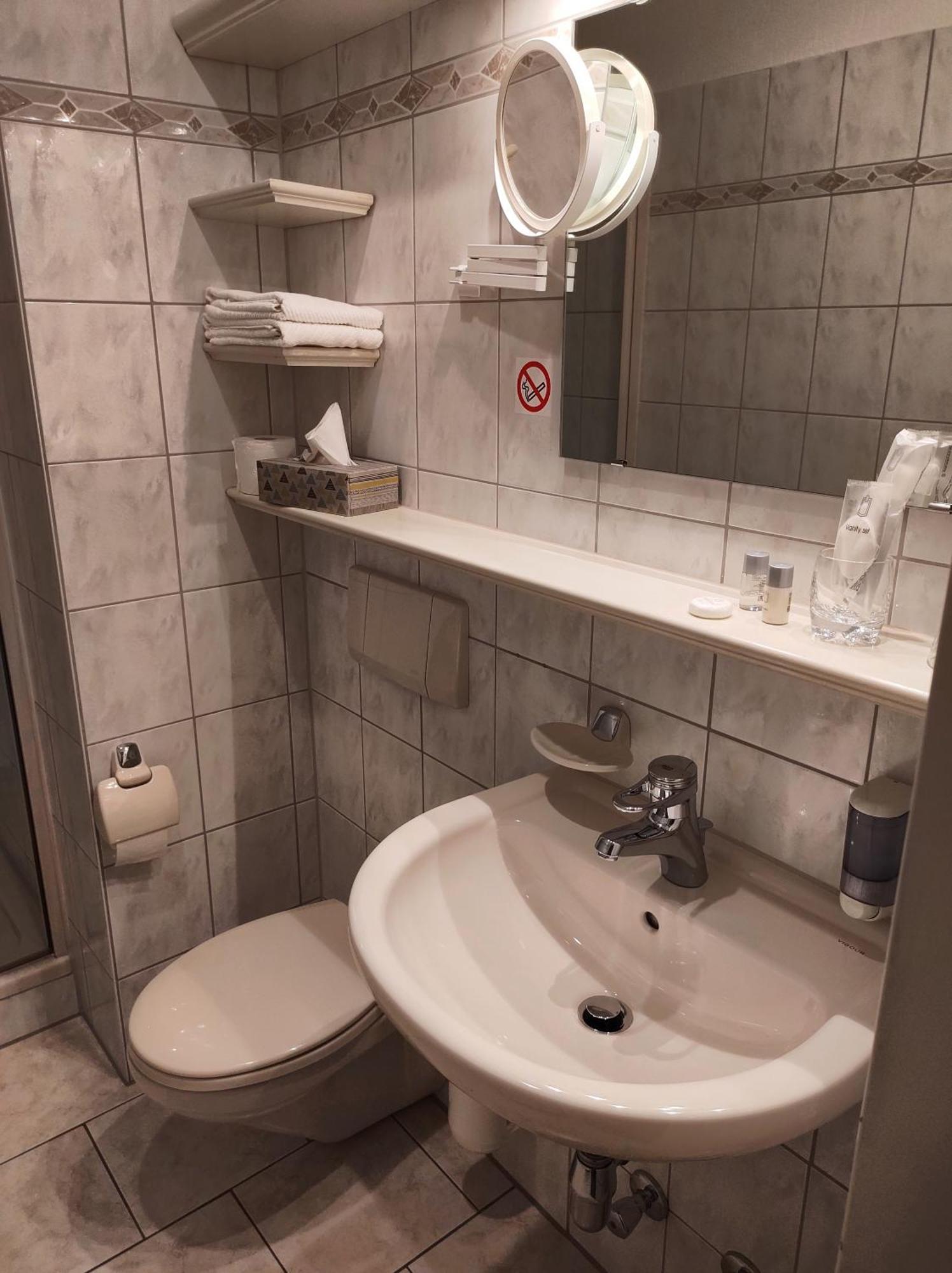 Hotel Weinhof Gross Mackenstedt Stuhr Δωμάτιο φωτογραφία