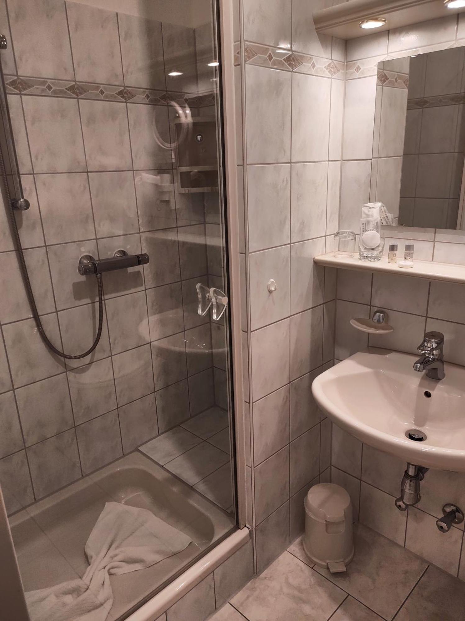 Hotel Weinhof Gross Mackenstedt Stuhr Δωμάτιο φωτογραφία